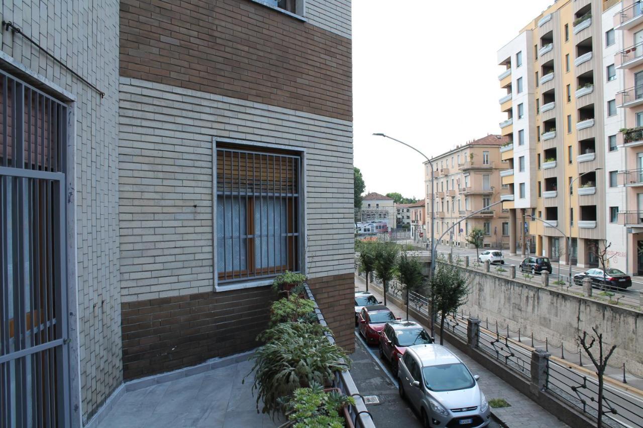 Arcobaleno In Stazione Saronno Exterior foto